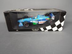 Minichamps - A boxed Limited Edition 1:18 scale Benetton Formula 1 1999 Showcar 'G.Fisichella'.