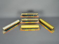 Grafar - Five boxed Grafar OO gauge GWR First class passenger coaches,