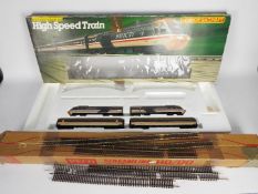 Hornby, Peco - A boxed Hornby R693 High Speed Train set which contains Op.No.