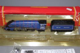Hornby - A boxed 00 gauge 4-6-2 Gresley A4 named Walter K Whigham operating number 60028 in