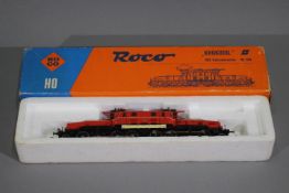 Roco - A boxed 00 gauge Krokodil locomotive in OBB livery operating number 1189.02 # 04149B.