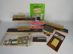 Peco, Metcalfe, Others - A good quantity of built Peco OO gauge layout accessories and buildings,