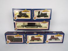 Bachmann - A collection of 6 x boxed wagons including 3 x BR brown 12 Ton Ventilated vans # 33-600,