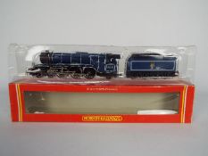 Hornby - A boxed Hornby R.146 OO gauge Class A3 4-6-2 steam locomotive and tender Op.No.