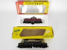 Fleischmann, Liliput - Two boxed HO gauge Continental locomotives.
