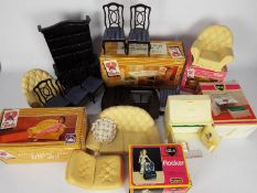 Pedigree Sindy lounge and dining room set to include dresser, bureau with accessories,