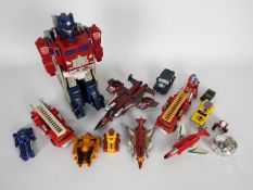 Transformers - Hasbro - MC Toy - A collection of 15 x vintage Transformers including Optimus Prime,