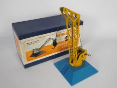 Dinky - A boxed # 752 Goods Yard Crane in Near Mint condition with only minor marks in a Very Good