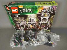 Lego - A boxed Ninja Turtles # 79117 Tur