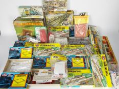 Merit - Airfix - Faller - A collection of 25 x boxed / bagged model kits including # 03603-2