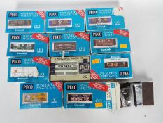 Peco - A collection of 11 x boxed 00 gauge model kits including 7 Plank Coal Wagons,