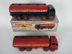 Dinky Toys - A boxed Dinky Toys #942 Foden Tanker 'Regent';