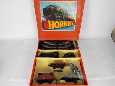 Hornby - A post war boxed O Gauge Hornby #40031 Clockwork Train Goods Set No.50.