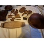 MIXED LOT 14 PIECES OF TREEN AND CARVED WOODEN ITEMS