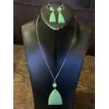 VINTAGE ART DECO STYLE SIMULATED MALACHITE JEWELLERY