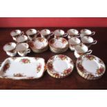 CATERING - ROYAL ALBERT OLD COUNTRY ROSES PART TEA SET FOR 12