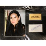 FEMALE ACTORS / CELEBRITIES - COLLECTION OF 15 AUTOGRAPHS INC'S SHIRLEY TEMPLE, DEMI MOORE ETC