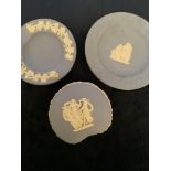 3 X PIECES OF WEDGEWOOD BLUE & WHITE JASPER WARE