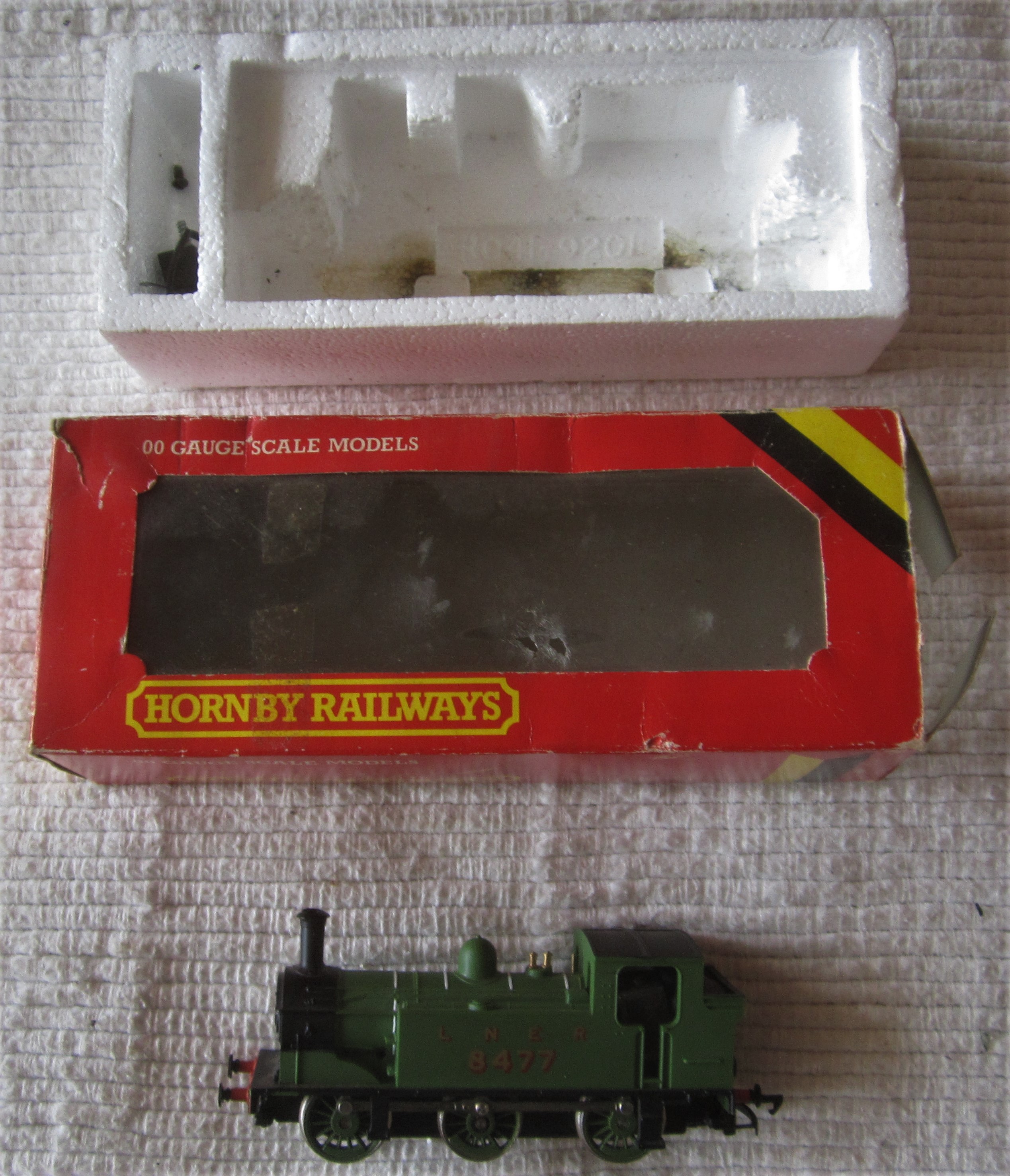 RAILWAY - HORNBY L.N.E.R. J. 83 CLASS LOCOMOTIVE R. 252 - Image 2 of 2