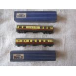 RAILWAY - HORNBY DUBLO 32095 32096 D 20 WR & D 21 BR COMPOSITE RESTAURANT & CORRIDOR COACH CARS