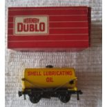 RAILWAY - HORNBY DUBLO 4678 TANK WAGON SHELL LUBRICATING OIL