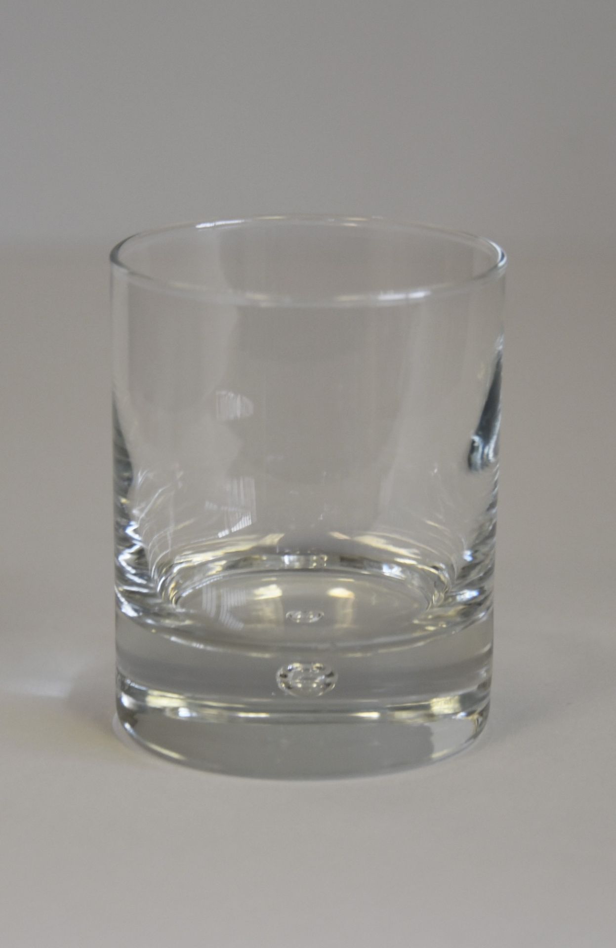 Approx. 21,253 items of glassware - Image 18 of 44