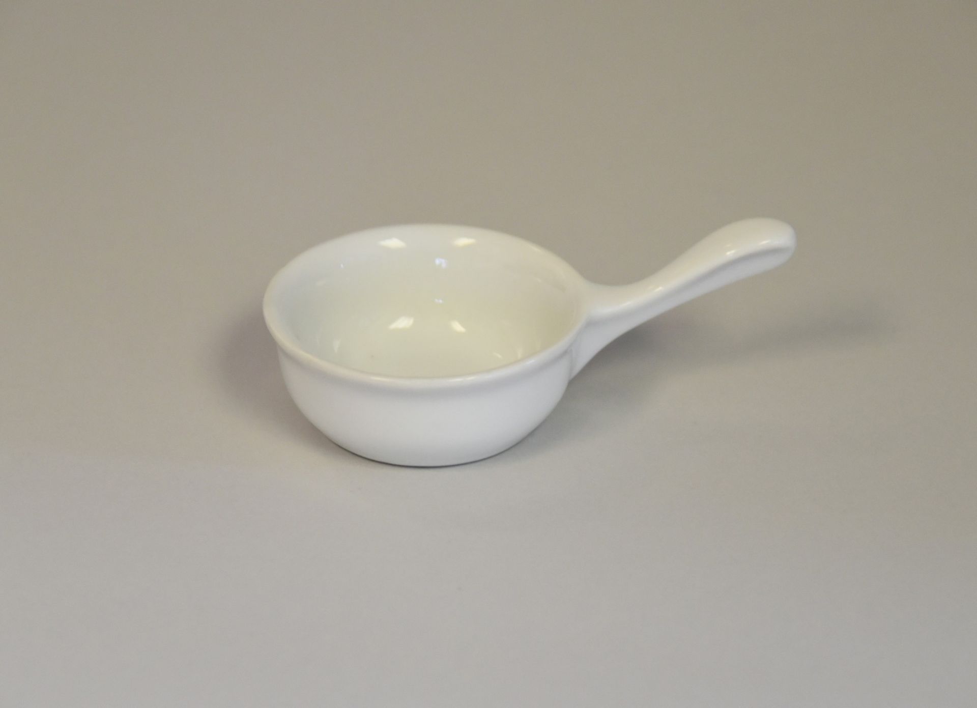 Approx. 10,956 items of french white porcelain crockery - Image 44 of 51