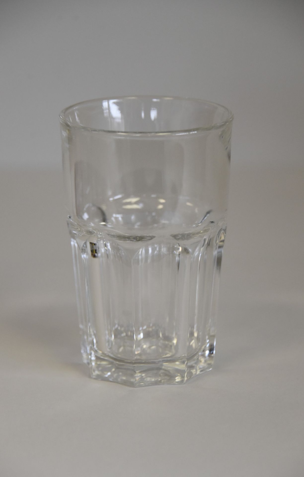 Approx. 21,253 items of glassware - Image 14 of 44