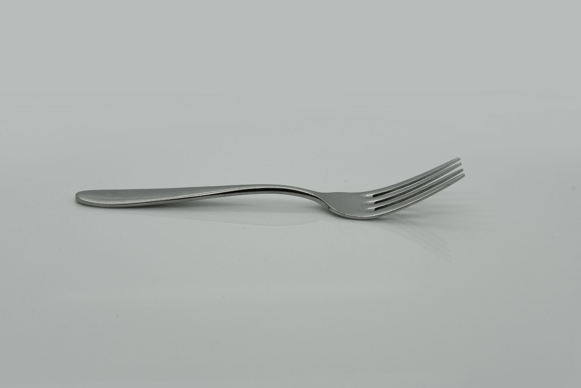 Approx 3,800 items of Mascagni cutlery - Image 4 of 14