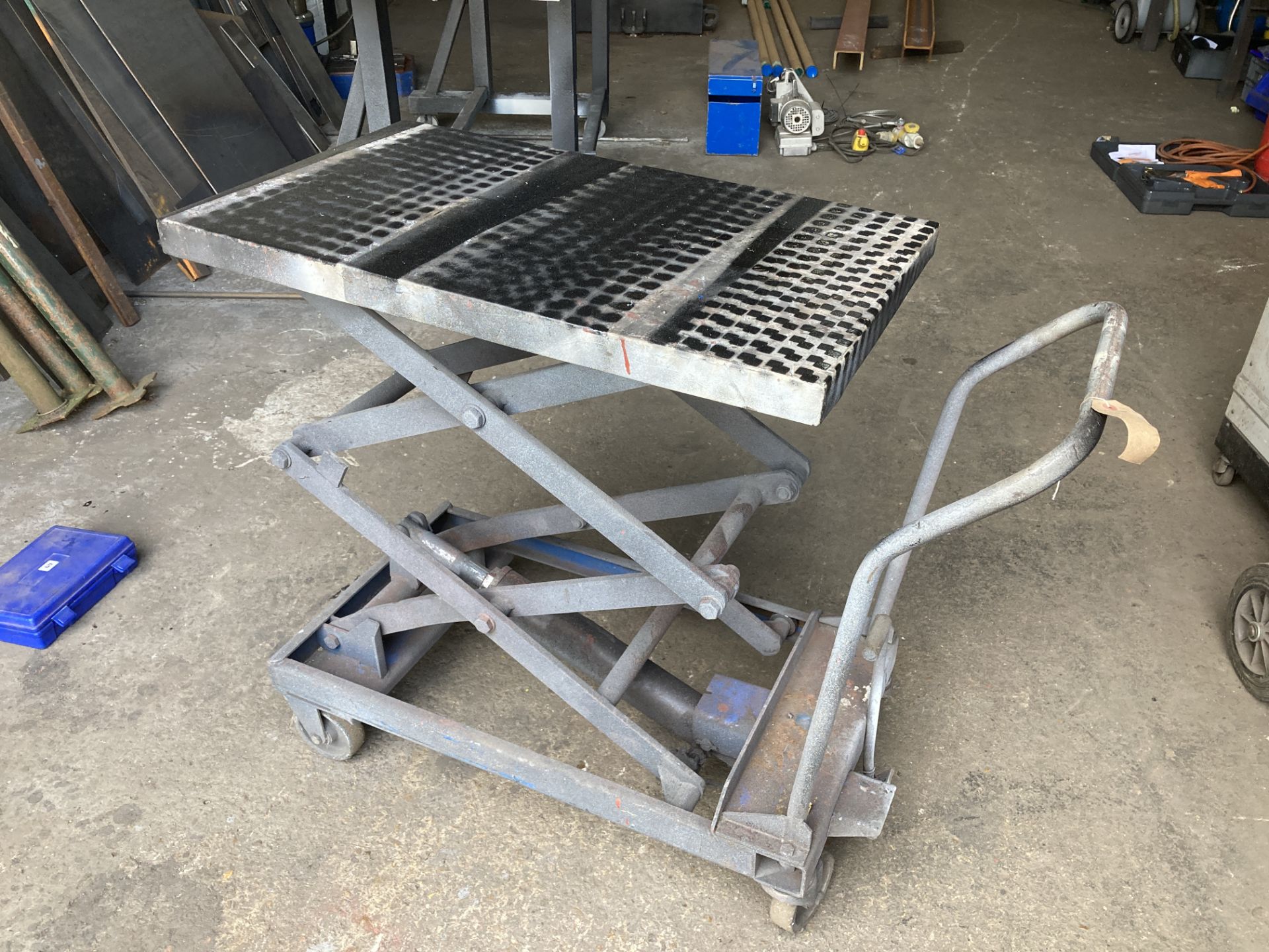 750x500mm platform scissor lift on castors