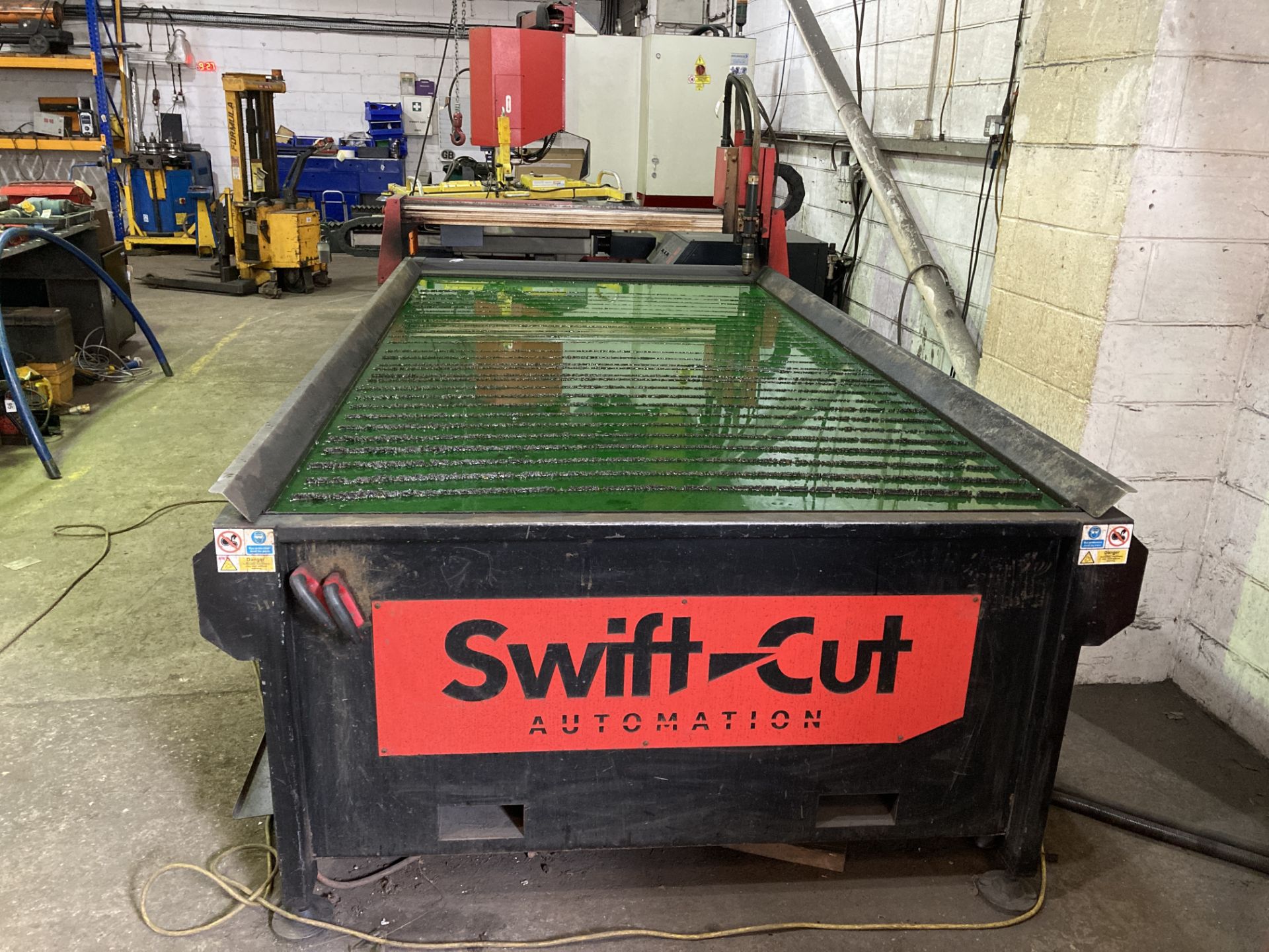 Swift-Cut Automation 3000 XP plasma cutter with 3m table and Hypertherm MaxPro 200 plasma cutting - Image 2 of 10