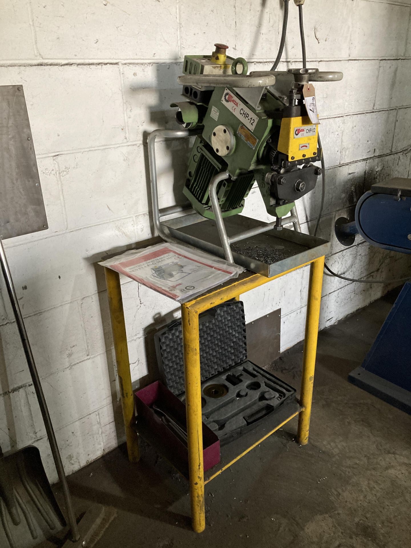 Cevisa CHP12 beveling machine, serial no. 7889, year 2015, together with work stand - Image 2 of 8