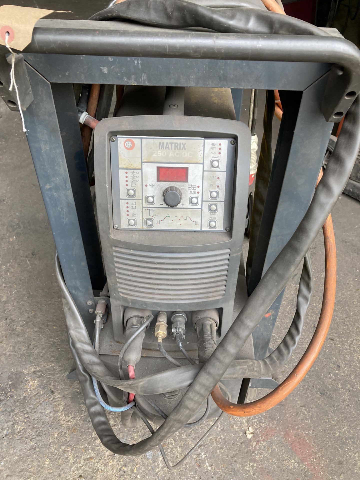 CEA Matrix AC/DC tig welding set - Image 2 of 3