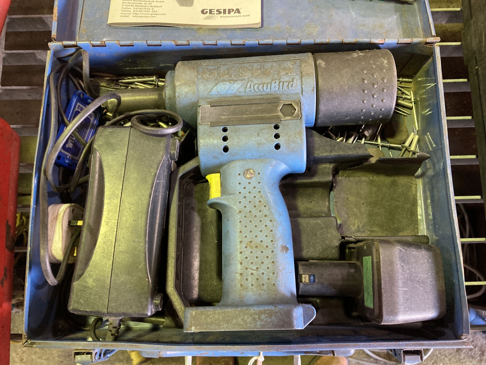 Gesipa Accubird cordless pop rivet gun in case - Image 2 of 3