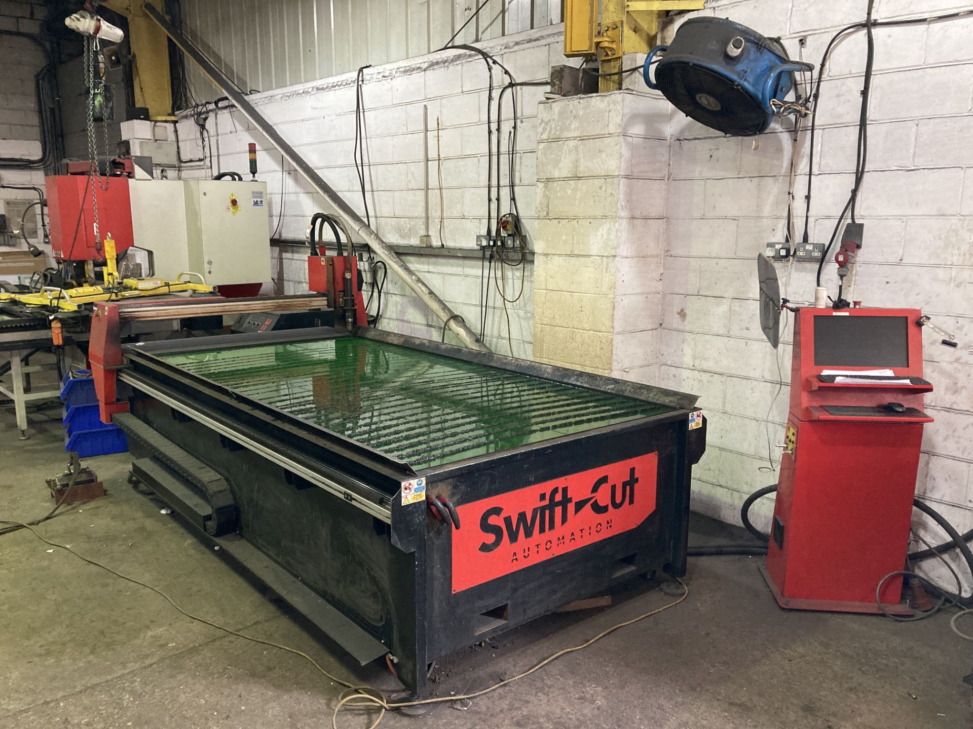 Swift-Cut Automation 3000 XP plasma cutter with 3m table and Hypertherm MaxPro 200 plasma cutting