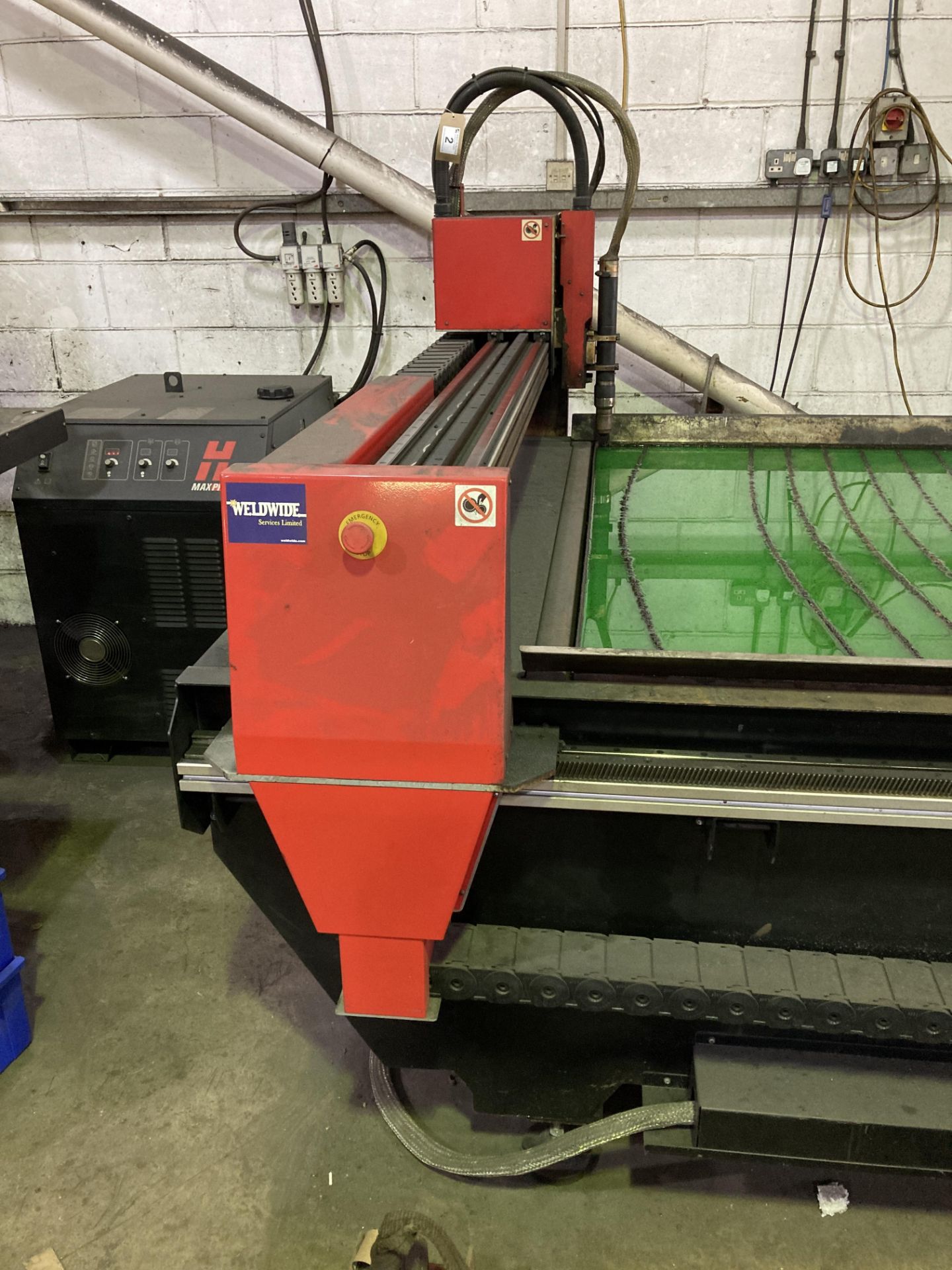 Swift-Cut Automation 3000 XP plasma cutter with 3m table and Hypertherm MaxPro 200 plasma cutting - Image 8 of 10