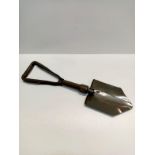 Collapsible Steel Shovel in Military Canvas Pouch, 26cm long, 1.2kg.