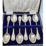 Set of 6 Silver Teaspoons. Unusual Attractive Design to Handle and Finial. Original Case. Clear