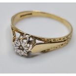 9ct Gold Ring With Illusion Set Small Diamond to Centre, Hallmark for 9ct, Size P