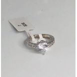 Silver solitaire ring with CZ, size J and weight 3.4g (ecn647)