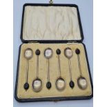 Set of 6 Coffee Spoons with Coffee Beans on the Handles Made in Birmingham 1930 in Original Box, 37g