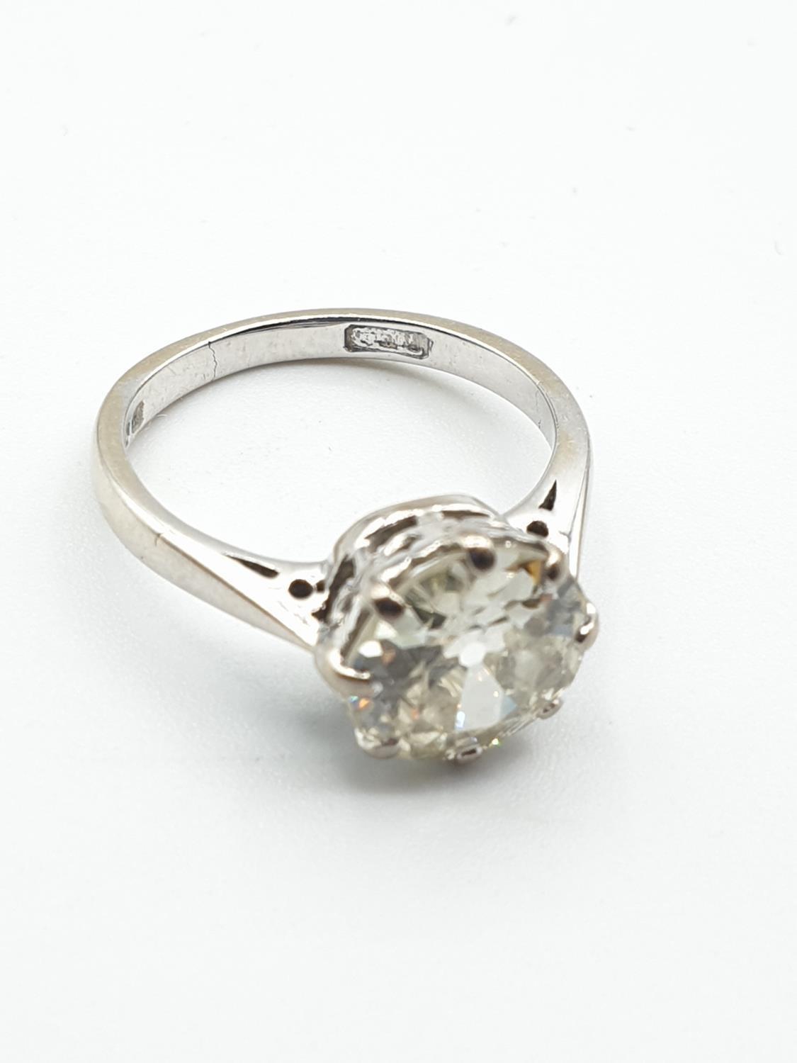 2.2ct diamond old cut solitaire ring set in 18ct white gold, size H weight 3.05g - Image 4 of 5