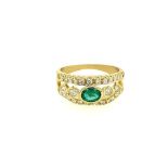 18ct dia and emerald cluster ring 0.35ct Emerald and 0.35ct diamonds approx 4.6g size N