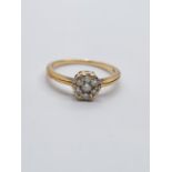 9CT Y/G DIAMOND SET CLUSTER RING 0.15CT APPROX, SIZE I