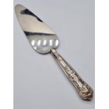 Vintage Silver Handled Cake Slicer/Server, Icing Pattern, Clear Hallmark for Sheffield Silver 1962.