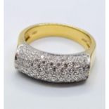 18CT YELLOW GOLD DIAMOND SET RING, WEIGHT 8.1G & 0.90CT. Size N/O