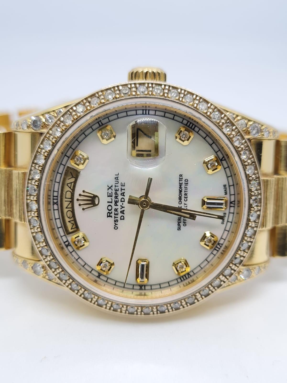 18ct Rolex Day-Date 36mm Costumed Diamond Shoulders and Bezel. 1987 Model. Come with box, no paper. - Image 6 of 7