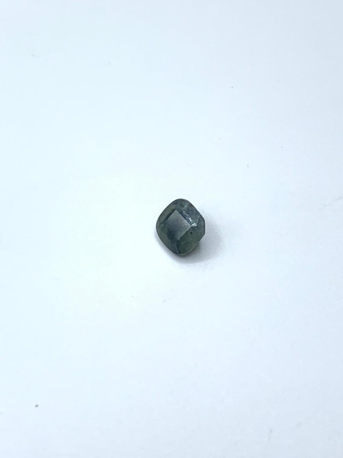 1.87 Ct Natural Sapphire. IDT Certified