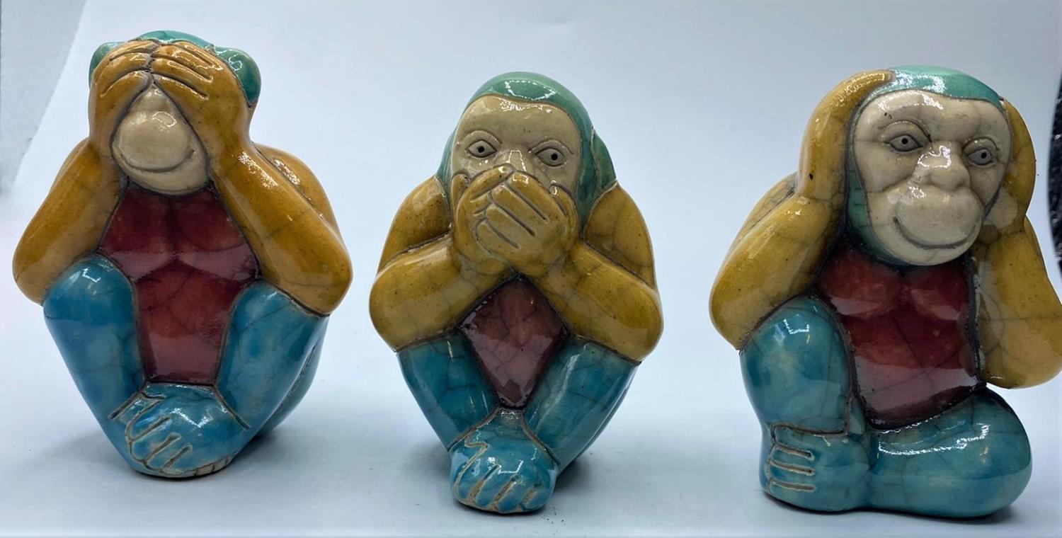 3x vintage ceramic monkeys, See no evil-Hear no evil-Speak no evil, 9cm tall