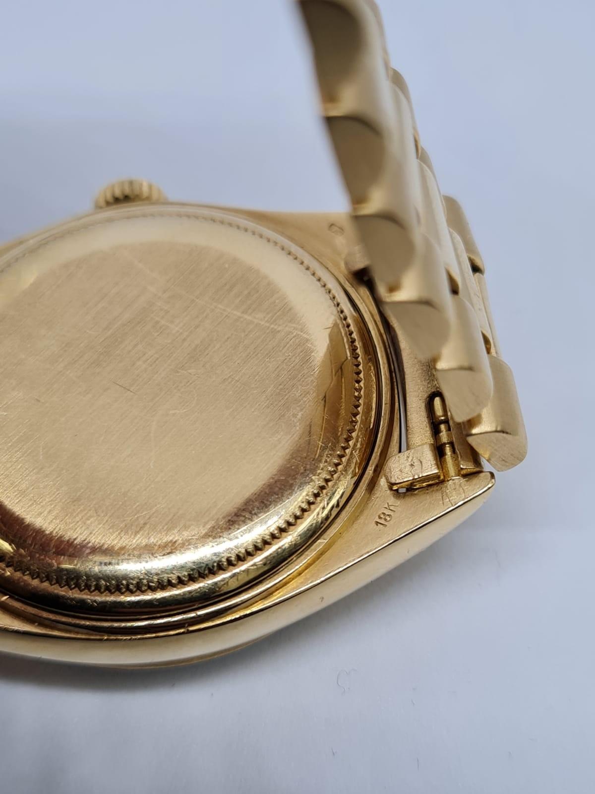 18ct GOLD Rolex Date Day Watch with Costumed Diamond Shoulders with Original Dial, 70s Model and - Image 6 of 7